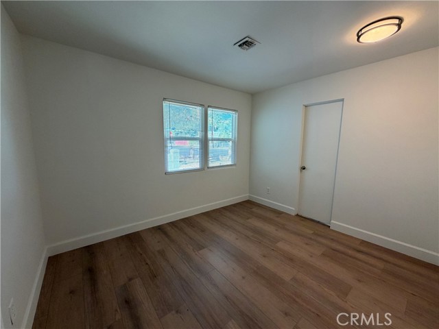 8108 Yarmouth photo 12