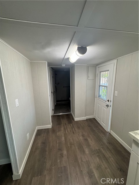 8819 Park, Bellflower CA: https://media.crmls.org/medias/35166ef7-94ea-4331-8d94-d685333133aa.jpg