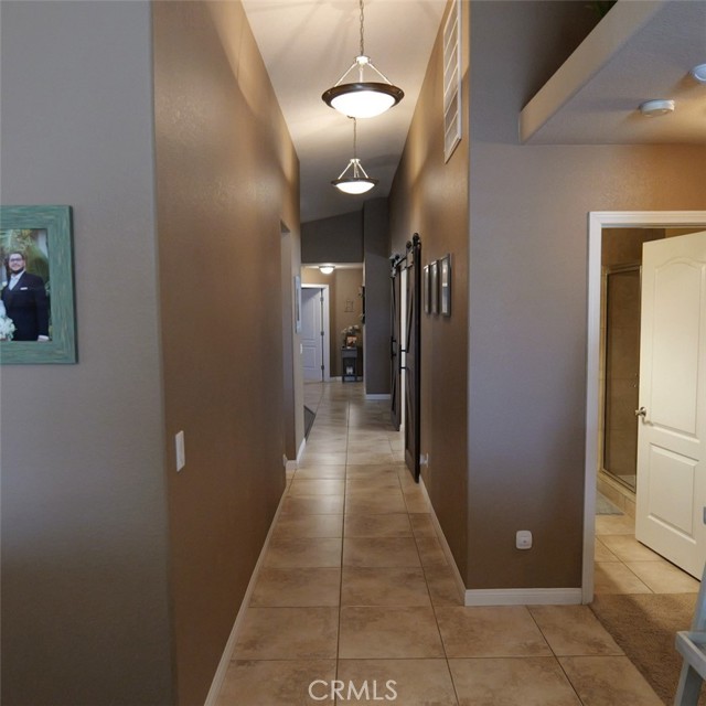 Detail Gallery Image 9 of 30 For 15454 Mustang Ave, Apple Valley,  CA 92307 - 4 Beds | 3 Baths