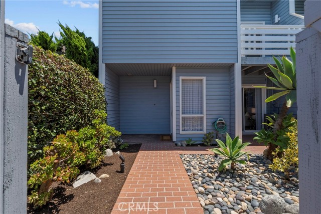 24572 Harbor View Drive, Dana Point CA: https://media.crmls.org/medias/3516ce49-6902-4a28-8323-d2bab4a5a7b3.jpg