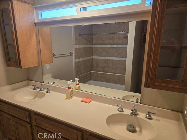 Detail Gallery Image 9 of 19 For 1022 Sunset, Rialto,  CA 92376 - 3 Beds | 2 Baths