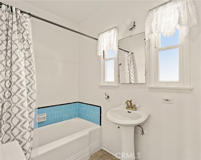 Detail Gallery Image 19 of 29 For 657 659 E Jefferson Ave, Pomona,  CA 91767 - 1 Beds | 1 Baths