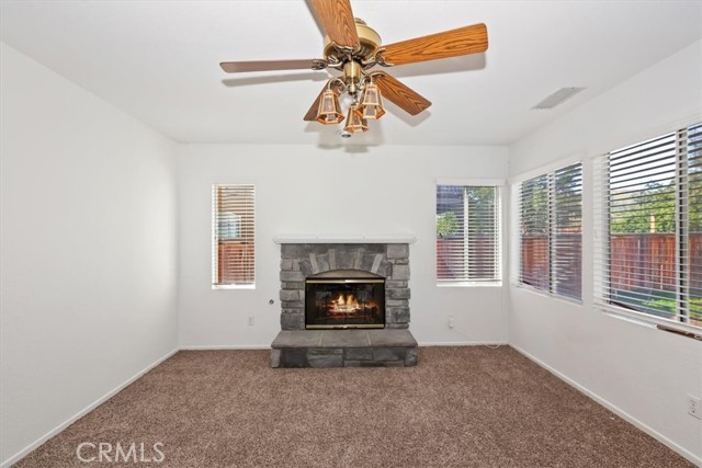 Detail Gallery Image 17 of 57 For 10011 Thornbird Ct, Moreno Valley,  CA 92557 - 4 Beds | 3 Baths