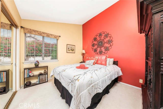 5618 Gardendale Lane, Palmdale CA: https://media.crmls.org/medias/35181160-3d73-41cc-a714-a98daeede5d2.jpg
