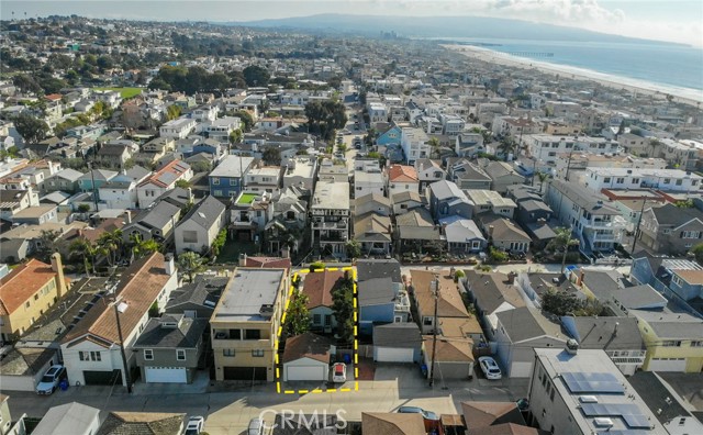 341 4th Street, Manhattan Beach, California 90266, 2 Bedrooms Bedrooms, ,1 BathroomBathrooms,Residential,Sold,4th,SB22011102
