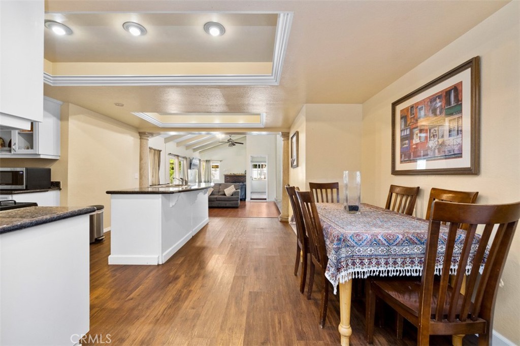 1523 W 12th Street