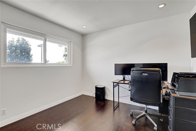 Detail Gallery Image 23 of 31 For 17715 Regency, Bellflower,  CA 90706 - 2 Beds | 2 Baths