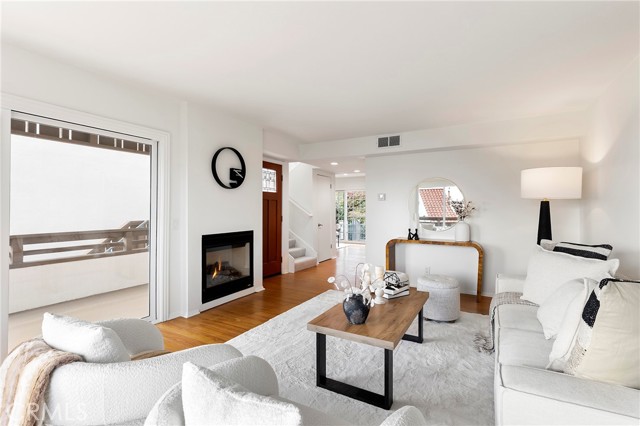 Detail Gallery Image 12 of 45 For 3518 Calle Verano, San Clemente,  CA 92673 - 2 Beds | 2/1 Baths