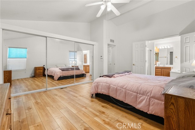 27828 Spyglass Lane, Canyon Country CA: https://media.crmls.org/medias/35199b42-3fea-4ae1-8a7d-9490e04a2e04.jpg