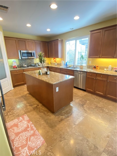 29161 Garnet Canyon Drive, Saugus CA: https://media.crmls.org/medias/3519eb8c-7939-4f99-846a-7b5b51e41919.jpg