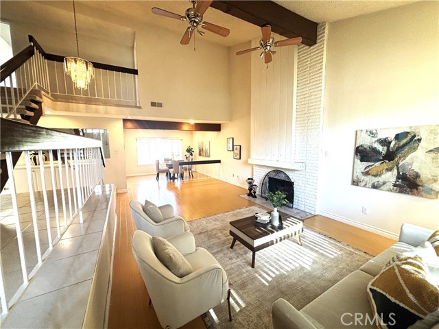 16717 Monte Cristo Avenue, Cerritos CA: https://media.crmls.org/medias/351a5111-35d7-42a6-b817-a07c431d88bf.jpg
