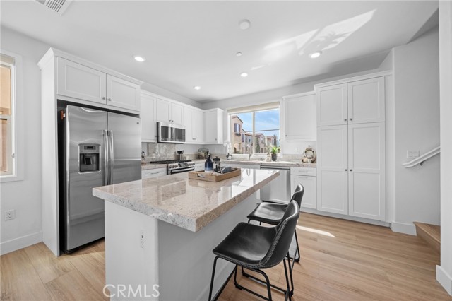 Detail Gallery Image 13 of 54 For 18324 Maidenhair Way, Yorba Linda,  CA 92886 - 2 Beds | 2/1 Baths