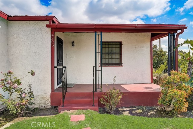 4303 Queensdale Street, Compton, California 90221, 3 Bedrooms Bedrooms, ,2 BathroomsBathrooms,Single Family Residence,For Sale,Queensdale,DW24047614
