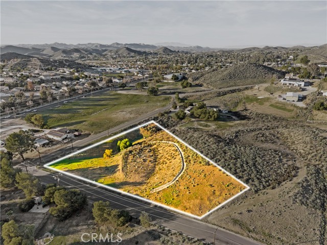 Detail Gallery Image 16 of 18 For 23930 Beverly, Menifee,  CA 92587 - – Beds | – Baths