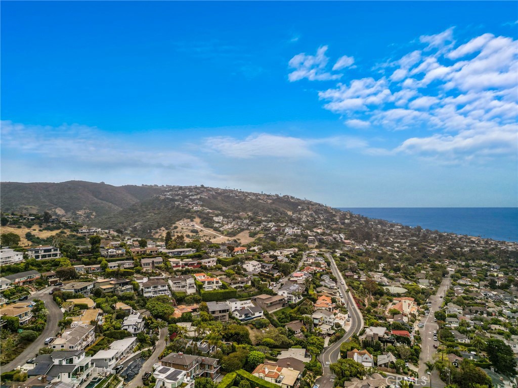 MLS #OC26126745 image #27