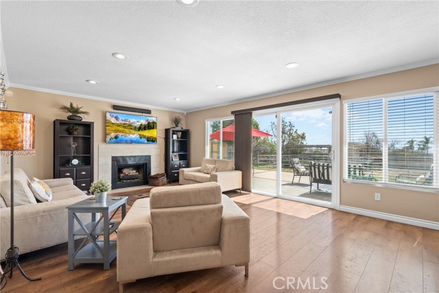 Detail Gallery Image 12 of 36 For 9543 Sunflower St, Rancho Cucamonga,  CA 91737 - 4 Beds | 3 Baths
