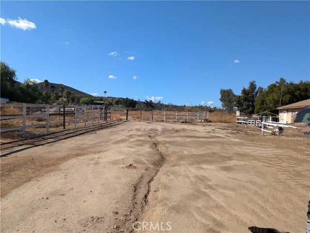 Detail Gallery Image 7 of 24 For 33633 Gloria Rd, Menifee,  CA 92584 - 3 Beds | 2 Baths