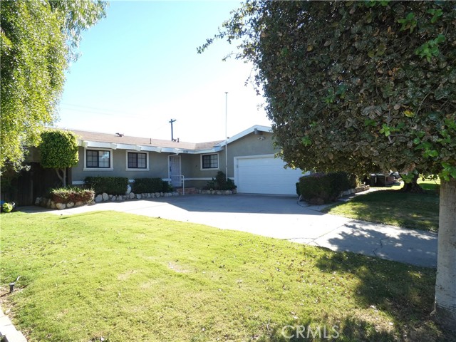 Detail Gallery Image 4 of 20 For 1202 N School, Santa Maria,  CA 93454 - 3 Beds | 2 Baths