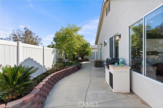 Detail Gallery Image 29 of 43 For 13700 Basswood Dr, Corona,  CA 92883 - 3 Beds | 2 Baths