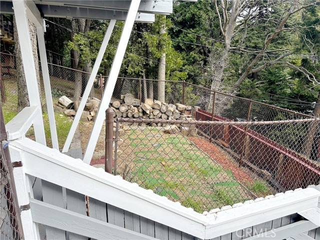 Detail Gallery Image 39 of 49 For 726 Golden, Lake Arrowhead,  CA 92352 - 4 Beds | 2 Baths