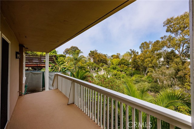 513 W Avenida De Los Lobos Marinos, San Clemente CA: https://media.crmls.org/medias/3524b4e2-d1bc-462d-b6be-46771c098017.jpg