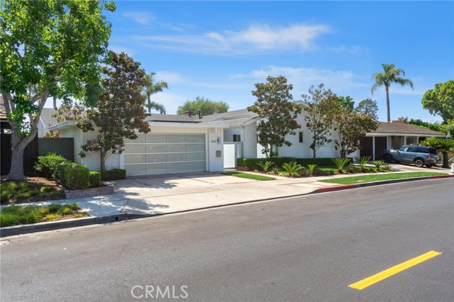 Detail Gallery Image 3 of 73 For 1831 Seadrift Dr, Corona Del Mar,  CA 92625 - 5 Beds | 4 Baths