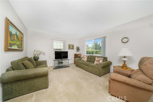 Detail Gallery Image 4 of 26 For 13166 Aztec St, Sylmar,  CA 91342 - 2 Beds | 1 Baths