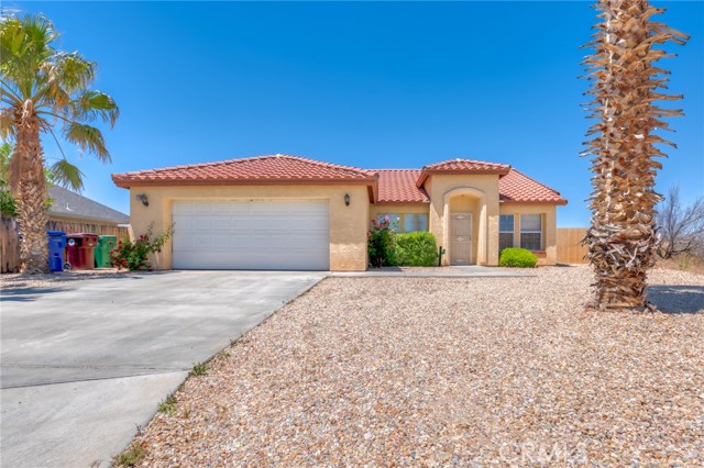 Detail Gallery Image 2 of 27 For 7732 Taos Ct, Yucca Valley,  CA 92284 - 4 Beds | 2 Baths