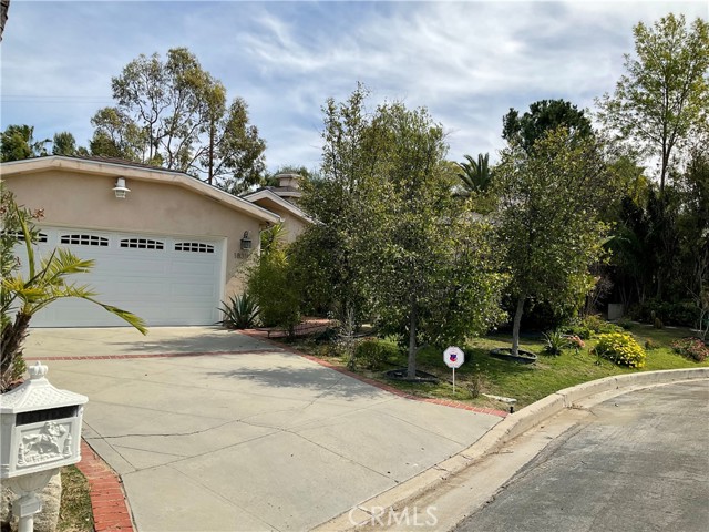 Detail Gallery Image 27 of 27 For 18310 Karen Dr, Tarzana,  CA 91356 - 4 Beds | 5 Baths
