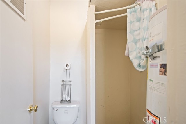 7638 Walnut Avenue, Winton CA: https://media.crmls.org/medias/352725a1-37cc-4155-8deb-03467bbfeefb.jpg