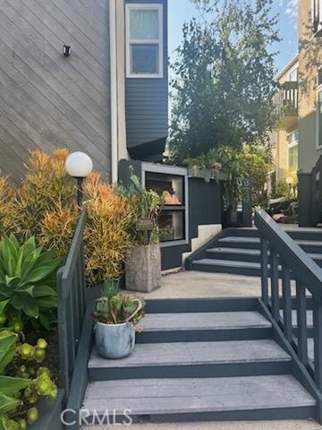Detail Gallery Image 3 of 36 For 320 12th St #5,  Seal Beach,  CA 90740 - 2 Beds | 1/1 Baths