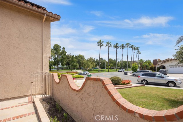 Detail Gallery Image 9 of 75 For 14791 Mayten Ave, Irvine,  CA 92606 - 6 Beds | 3/1 Baths