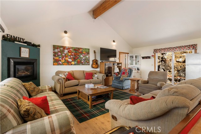 Detail Gallery Image 5 of 49 For 3723 Lakeview, Nice,  CA 95464 - 2 Beds | 1/1 Baths