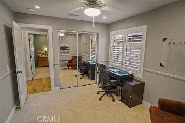 Detail Gallery Image 22 of 43 For 28211 Lorita Ln, Saugus,  CA 91350 - 5 Beds | 2/1 Baths