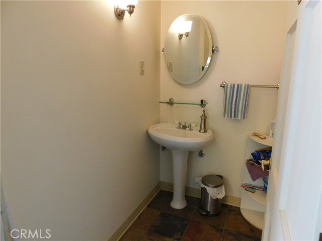 36976 SYCAMORE Drive, Mountain Home Village CA: https://media.crmls.org/medias/3528d69d-42c8-440a-a310-afe5059f84d8.jpg