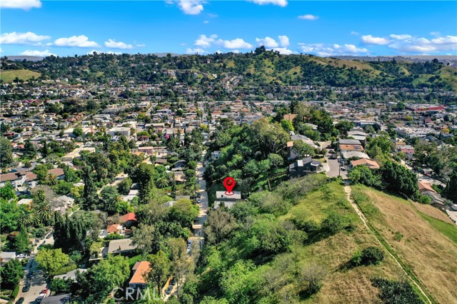Detail Gallery Image 42 of 45 For 3949 Glenalbyn Dr, Los Angeles,  CA 90065 - 3 Beds | 2/1 Baths