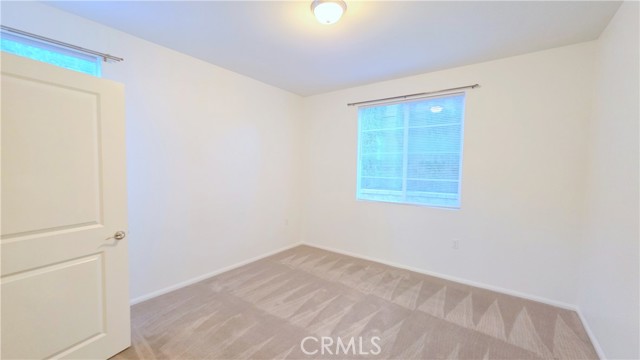 Detail Gallery Image 11 of 23 For 120 Olive Ave, Upland,  CA 91786 - 2 Beds | 2 Baths