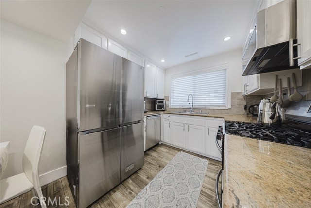 Detail Gallery Image 14 of 38 For 6667 Wilbur Ave #37,  Reseda,  CA 91335 - 3 Beds | 2 Baths