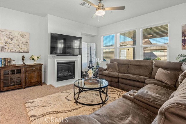 Detail Gallery Image 9 of 26 For 26611 Stix Dr, Menifee,  CA 92585 - 4 Beds | 2/1 Baths