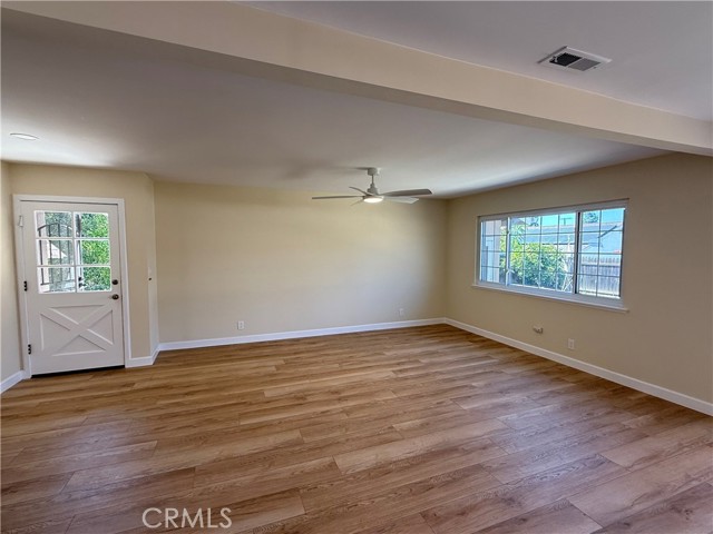 1306 Belfast Avenue, Costa Mesa CA: https://media.crmls.org/medias/352d6ad6-b4e0-4e3c-9b1f-3ea952bb64bf.jpg
