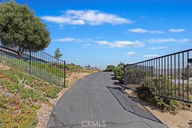 Image 14 of 43 For 19032 Wyler Road
