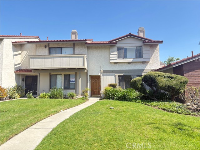 Front Image Thumbnail for CRTR26063039