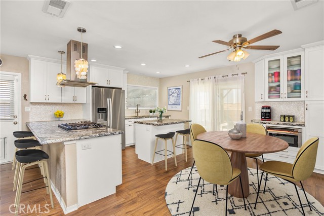 110 Judson Street, Redlands CA: https://media.crmls.org/medias/35300d96-8c16-48f9-ac78-75ceb64045d3.jpg