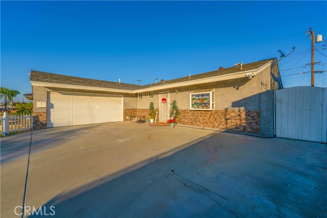 Detail Gallery Image 3 of 35 For 10292 Ethel St, Cypress,  CA 90630 - 3 Beds | 1/1 Baths