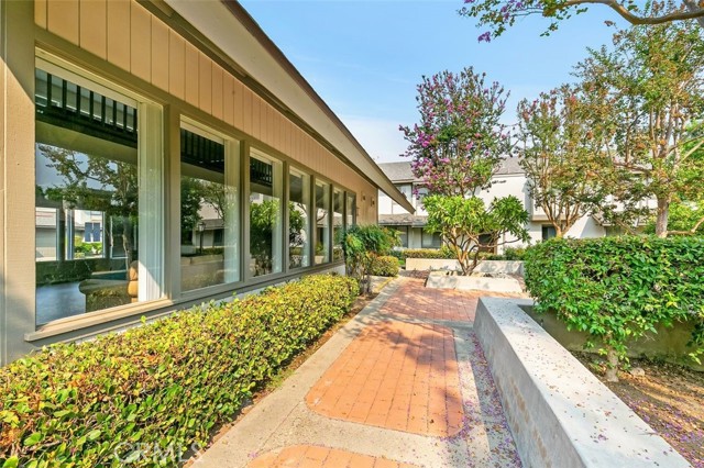 Image 13 of 46 For 17351 Via Lindo