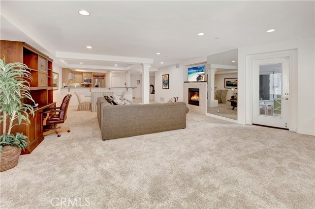 Detail Gallery Image 5 of 27 For 412 Arenoso #105,  San Clemente,  CA 92672 - 2 Beds | 2 Baths