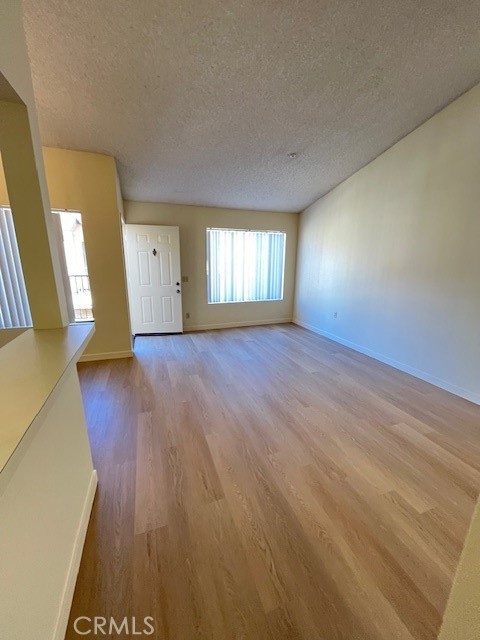 Detail Gallery Image 12 of 27 For 2230 Loara, Anaheim,  CA 92802 - 1 Beds | 1 Baths