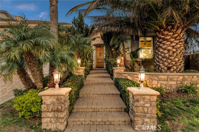 12800 Via Donatello, Porter Ranch CA: https://media.crmls.org/medias/3532011a-091f-4b5c-965f-7318e4da4088.jpg