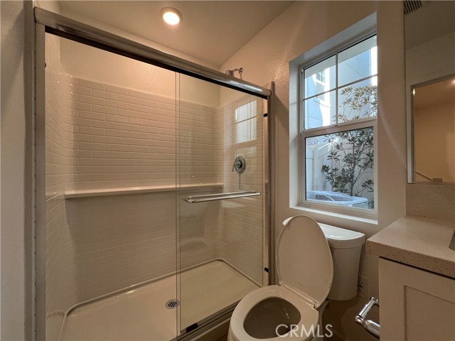 Detail Gallery Image 9 of 13 For 2544 Dorris St, El Monte,  CA 91733 - 4 Beds | 3/1 Baths