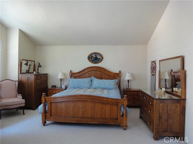 Detail Gallery Image 12 of 14 For 1925 Paseo La Paz, Pomona,  CA 91768 - 4 Beds | 3 Baths